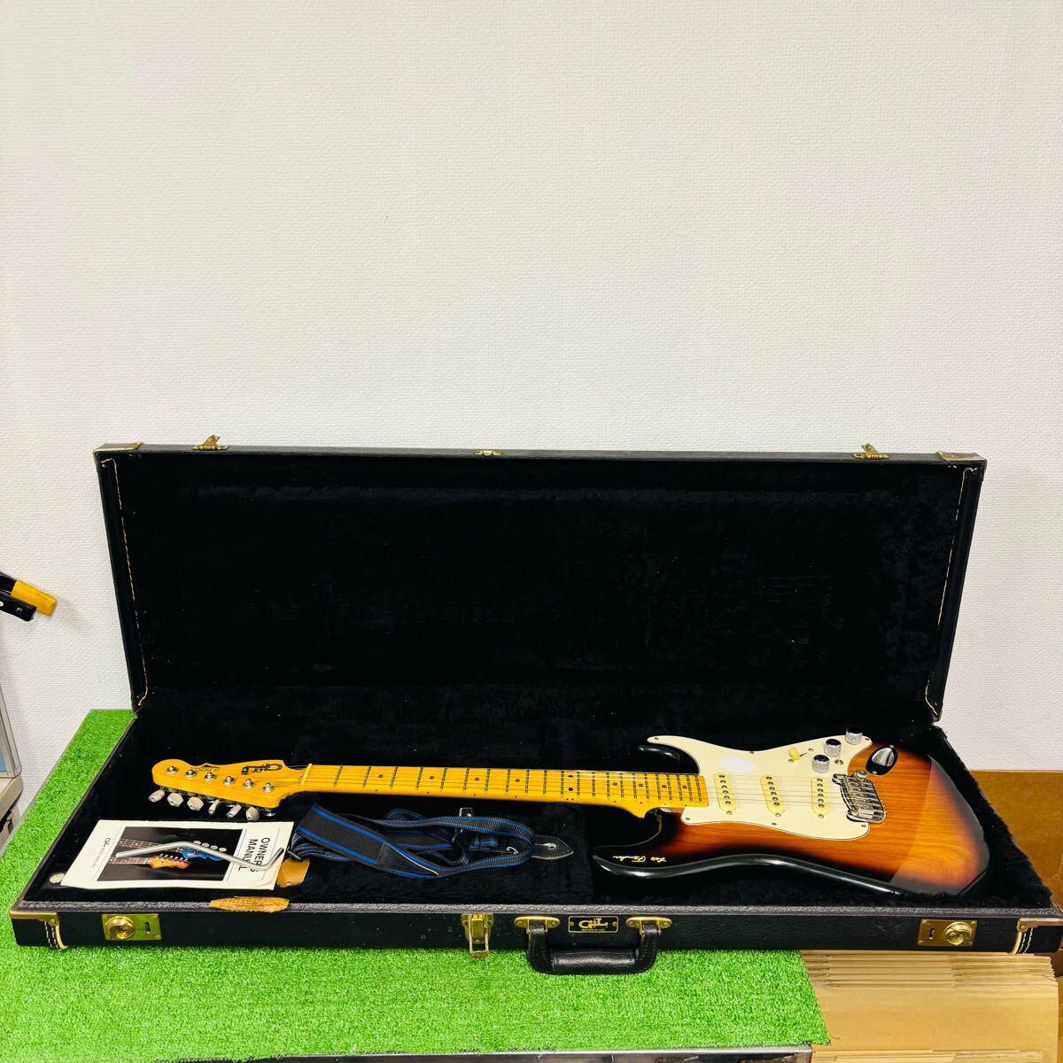 G&L S-500 USA Signature Tribute Leo レオフェンダー leo fender 