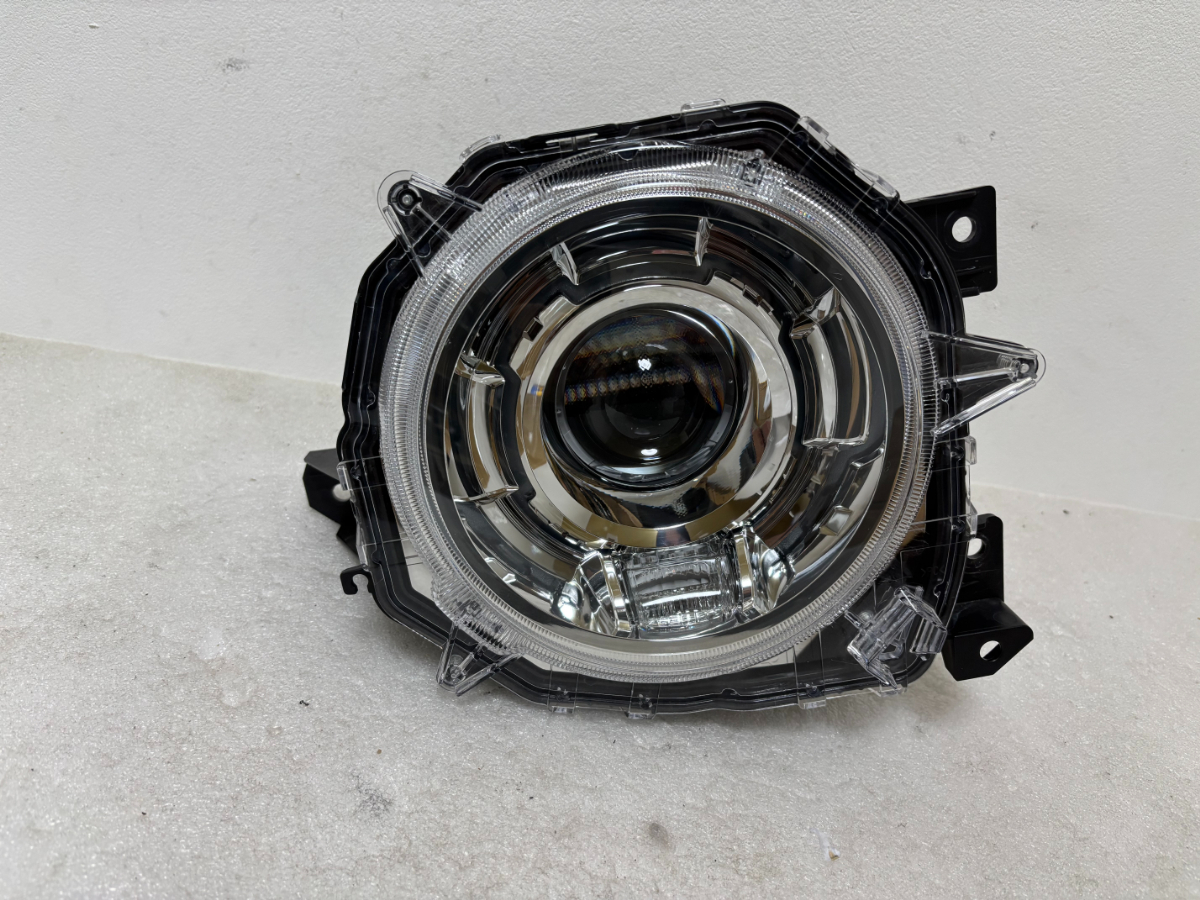お買い得，大得価 破損無 ジムニー JB64W LED ヘッドライト 右 5202(ヘッドライト)｜売買されたオークション情報、yahooの商品情報をアーカイブ公開 - オークファン スズキ用