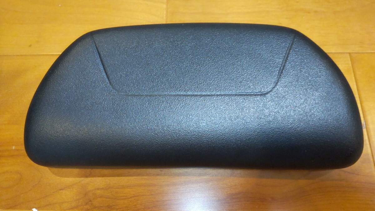 GIVI E103 バックレスト E350 GIVI オプション品93962
