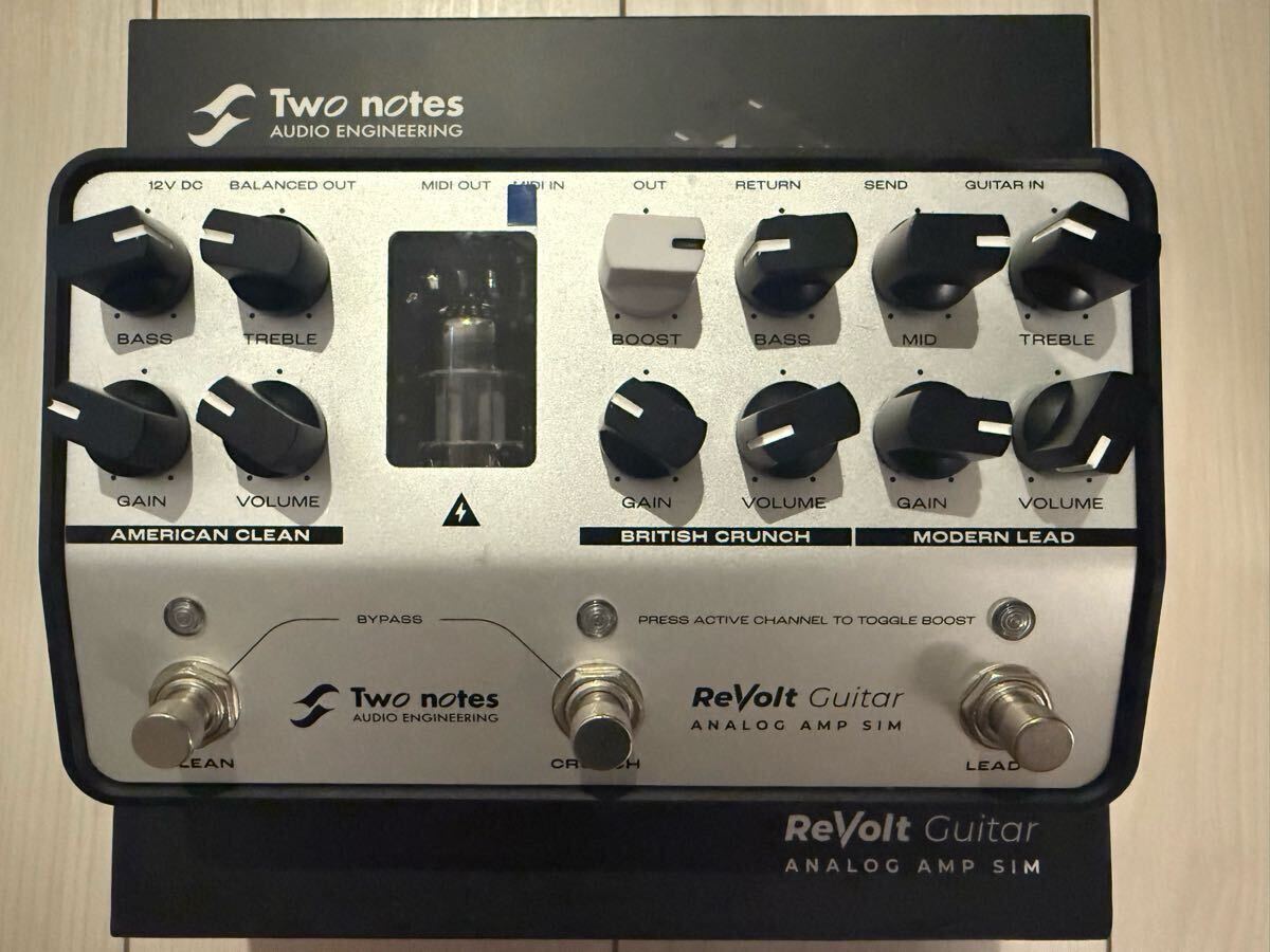 Two notes Revolt Guitar ANALOG AMP SIM 真空管ギタープリアンプ