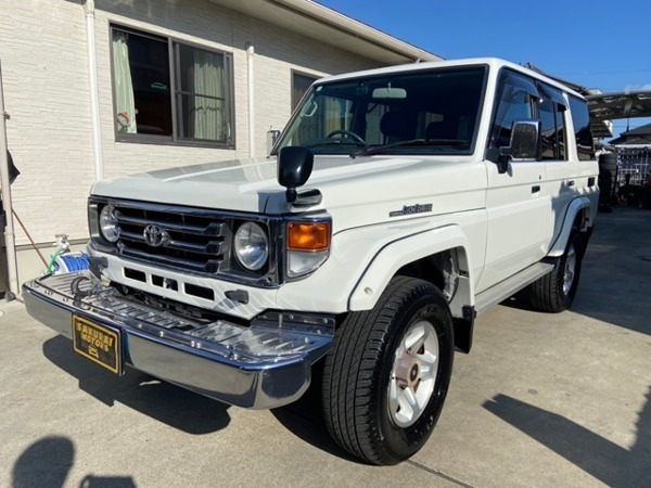 ランドクルーザー70 4.2 ZX ディーゼル 4WD サンルーフ ドライブ