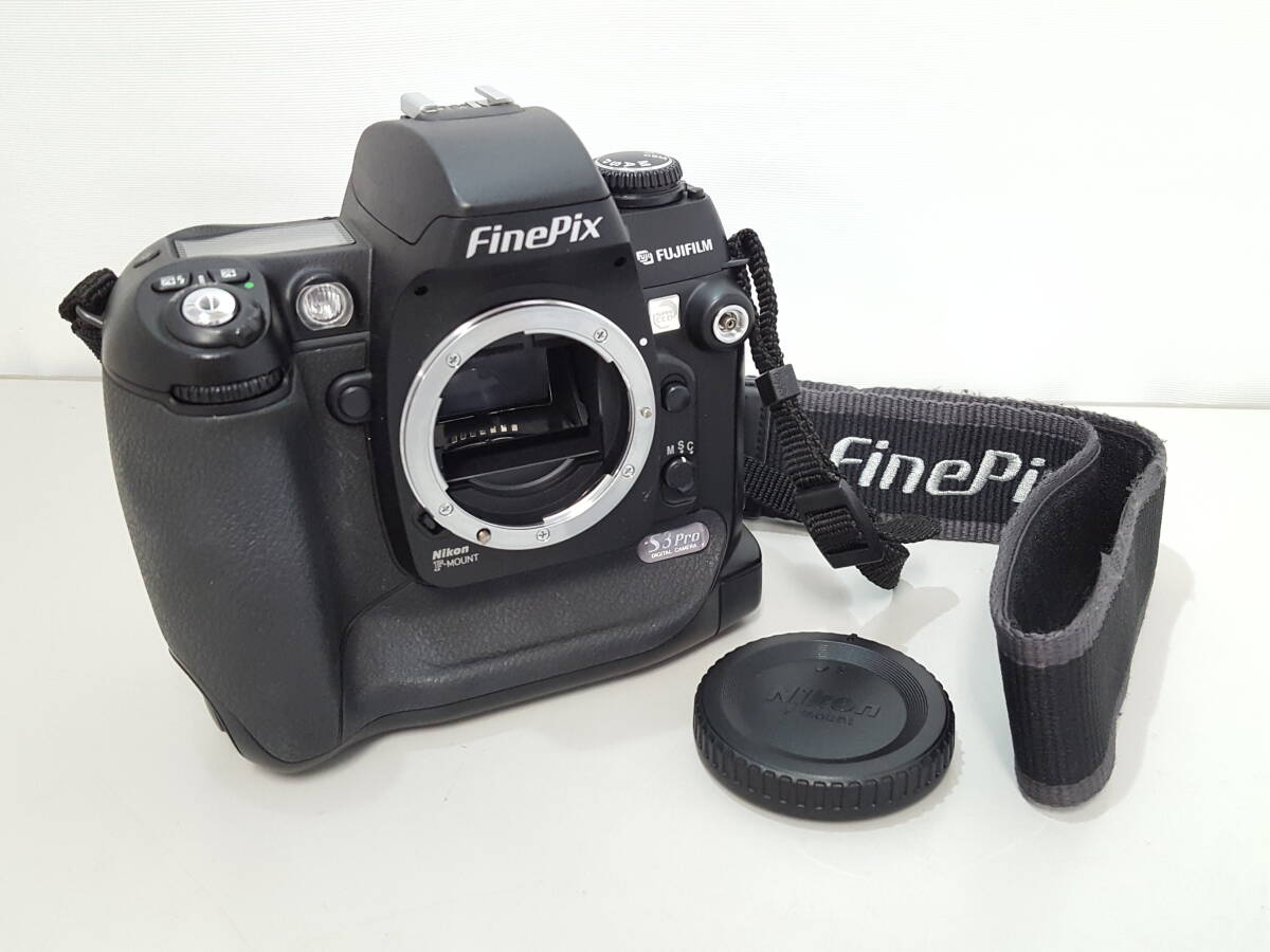美品】FUJIFILM 富士フィルム FinePix S3Pro デジタル一眼レフカメラ 