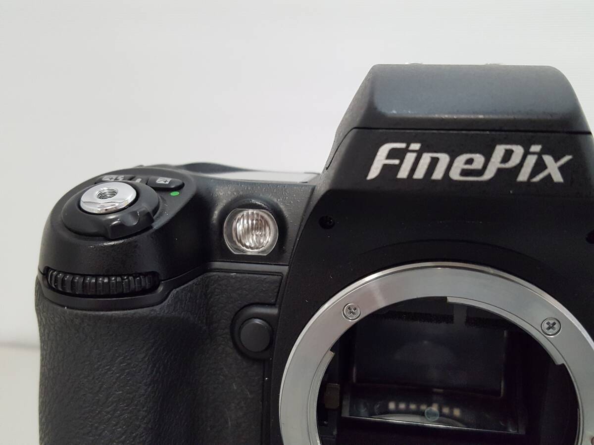 美品】FUJIFILM 富士フィルム FinePix S3Pro デジタル一眼レフカメラ 
