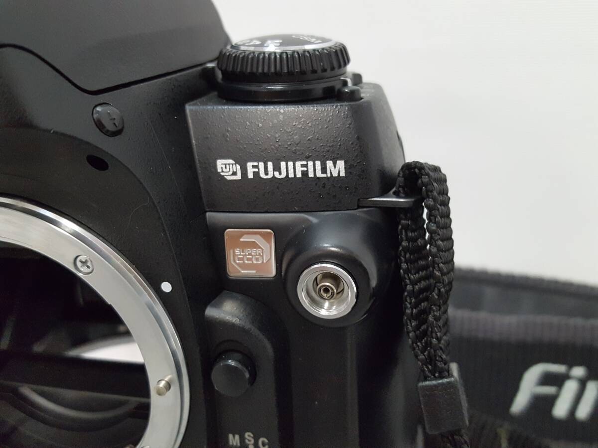 美品】FUJIFILM 富士フィルム FinePix S3Pro デジタル一眼レフカメラ 
