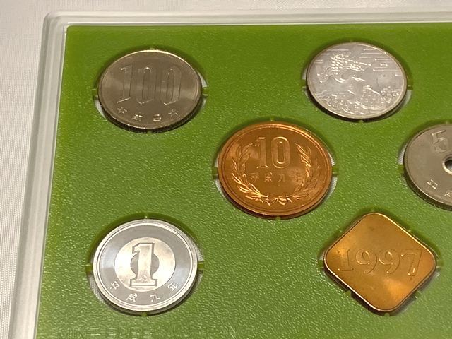 &A93011: 敬老貨幣セット 平成9年 1997年 666円 メダル付 干支 大蔵省