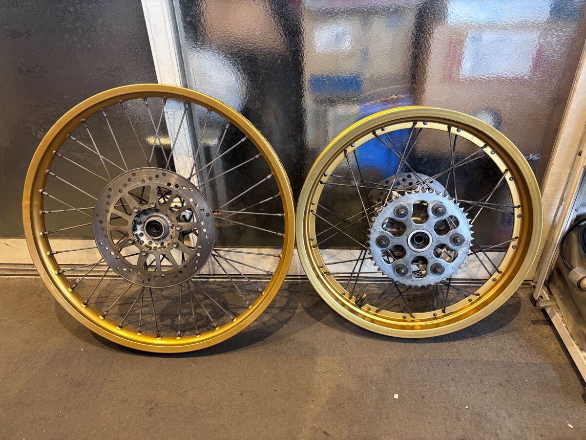 セロー250　前後 ホイール セット　トリッカーにも 全年式適合 前後セット_1