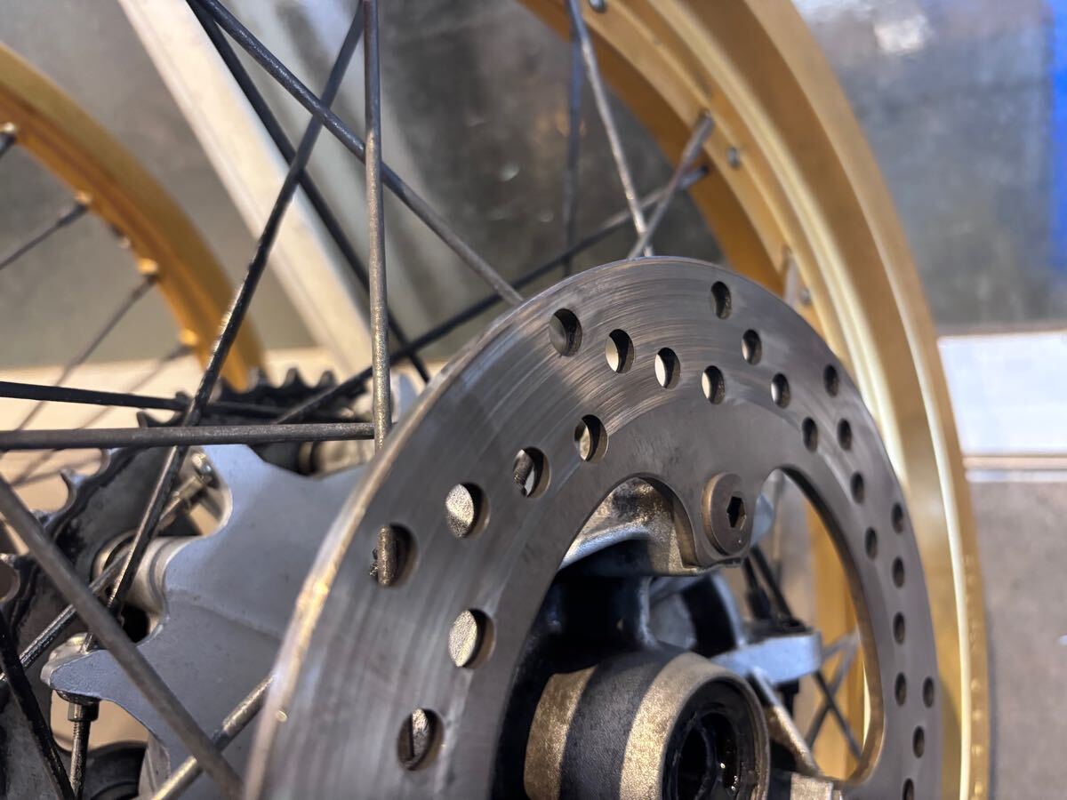 セロー250　前後 ホイール セット　トリッカーにも 全年式適合 前後セット_5