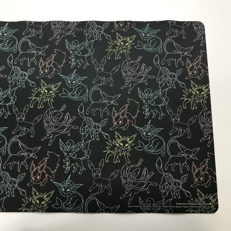 FUZ【中古美品】WCS2023 海外ポケモンセンター限定 プレイマット