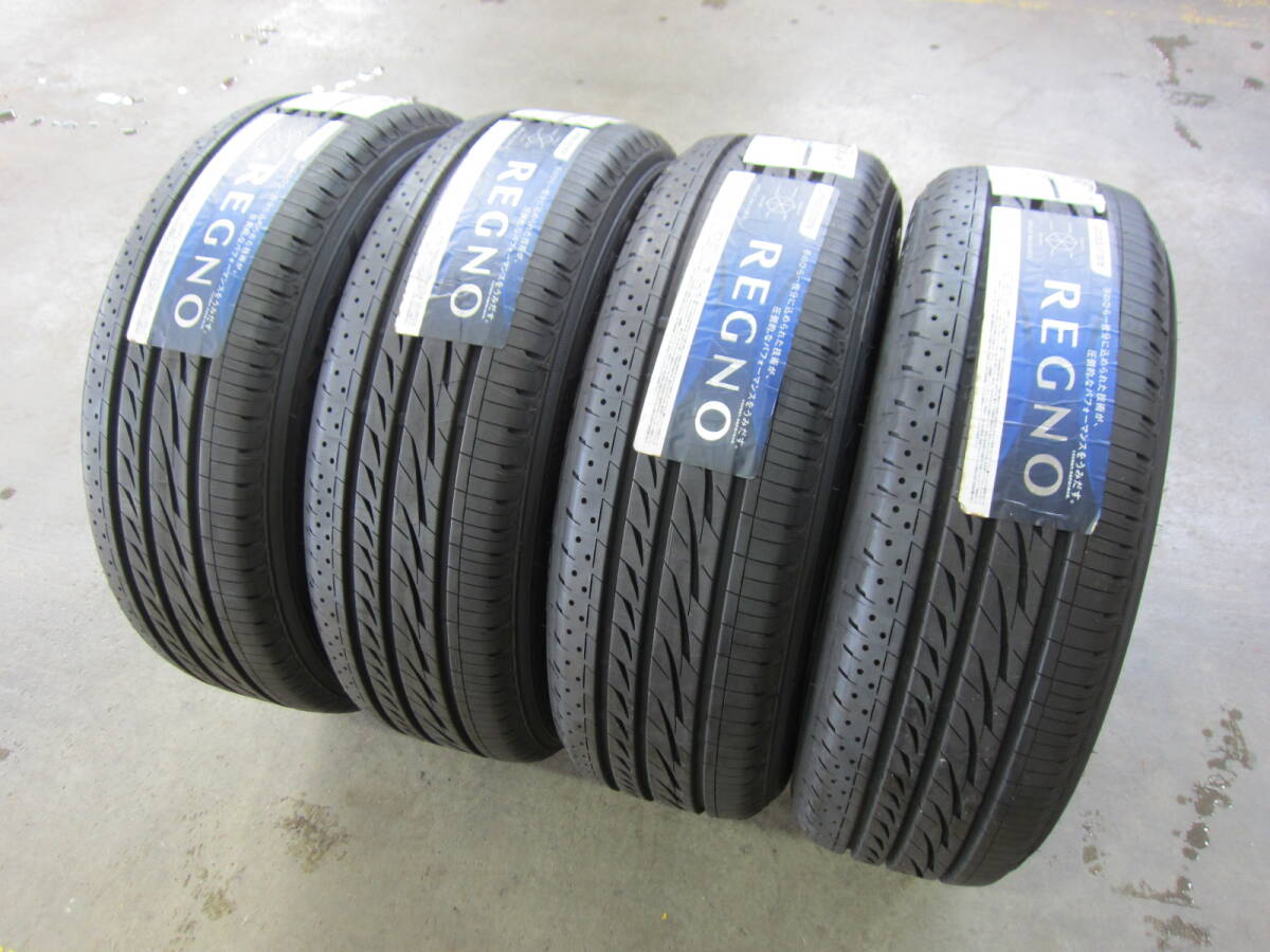 ブリヂストン　ＲＥＧＮＯ　ＧＲＶⅡ　２１５／６０Ｒ１７　最終　４本_1