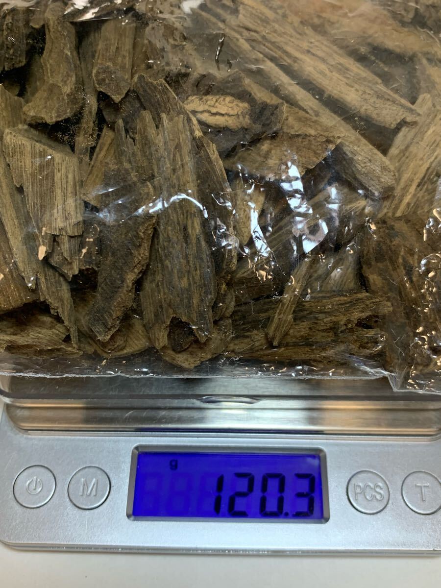 ■沈香■松栄堂謹製 香木 極品沈香 約120.3g 聞香用香木 古い沈香 箱付 ★香道 茶道｜沈香 伽羅｜古美術 骨董品｜お香 線香|香道具茶道具★_5