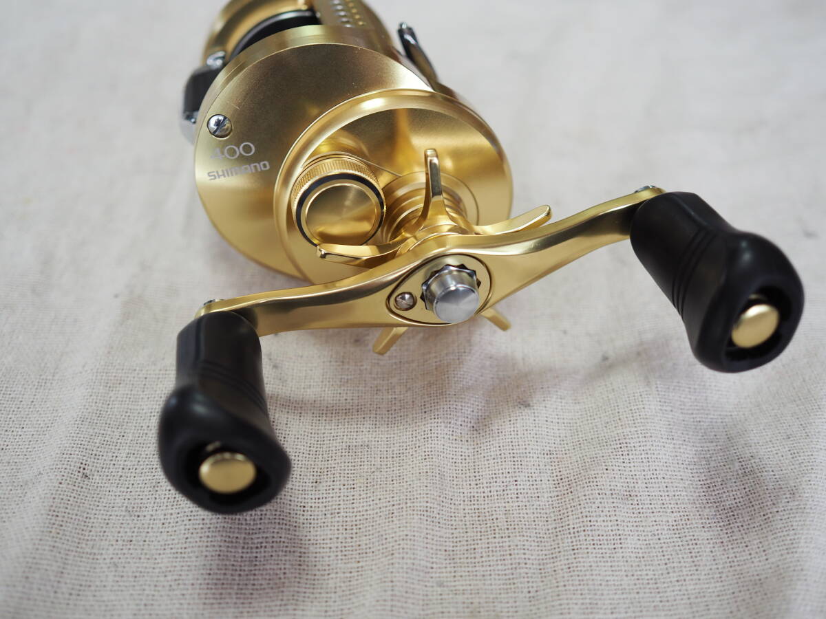 ♪♪超美品　シマノ　18　カルカッタ　コンクエスト　400　日本製♪♪_2
