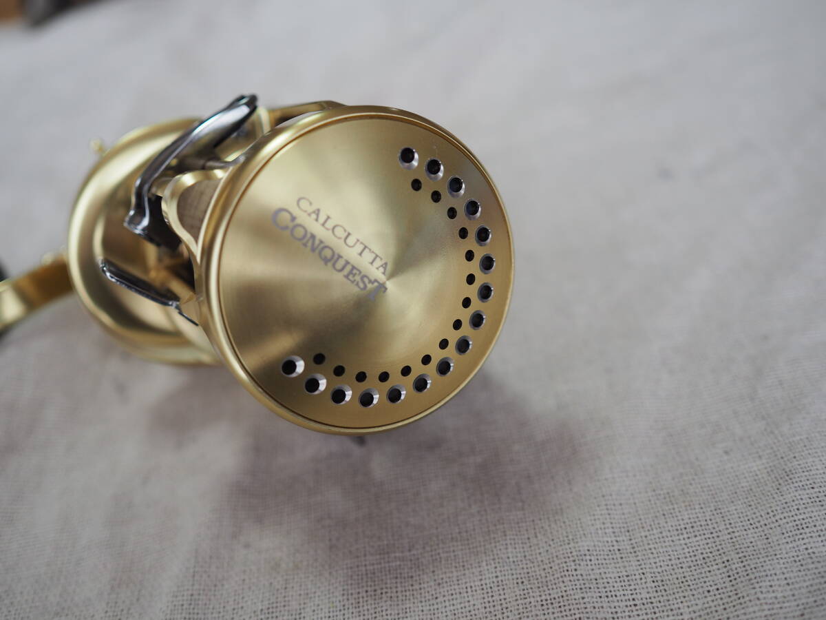 ♪♪超美品　シマノ　18　カルカッタ　コンクエスト　400　日本製♪♪_5