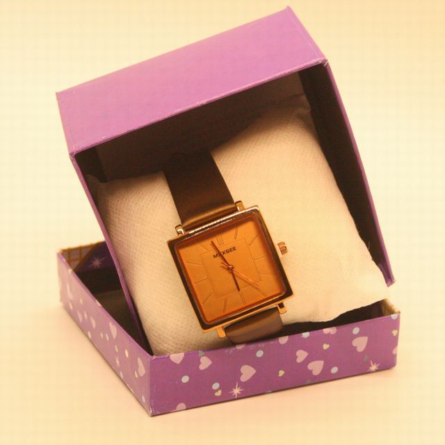 ■ギフトボックス付き■新品 レディース 腕時計 ゴールド 金 【サザビー 人気ブランド グッチ コーチ レディース】_5