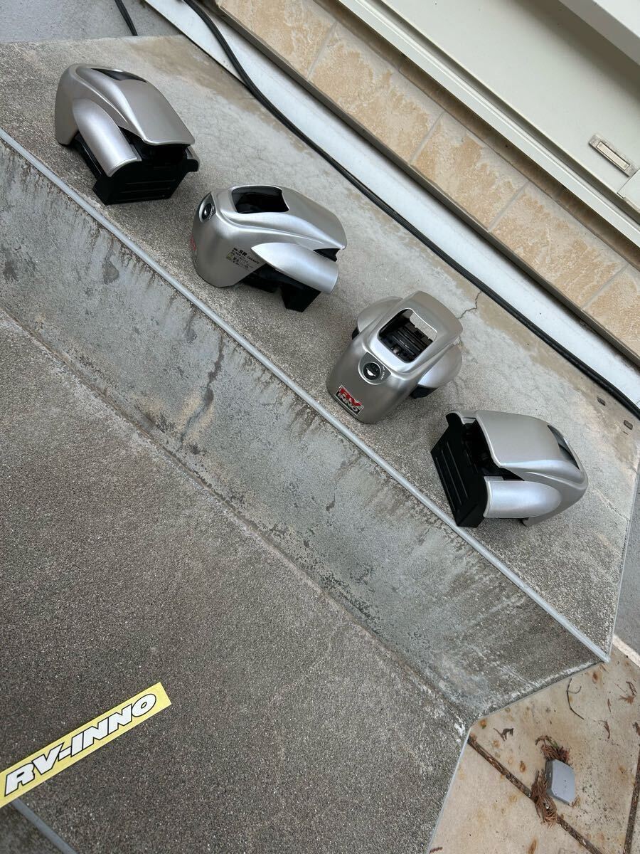 INNO キャリア　IN-SR ローダウンステーセット シルバー ルーフレール付用 ベーシックステーセット INSR カーメイト キャリアフット 中古_2