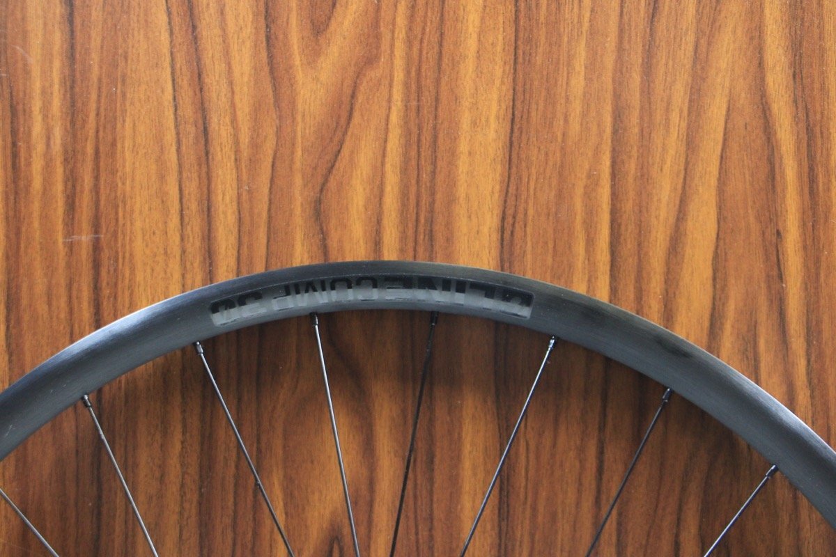 ○BONTRAGER ボントレガー LINE 30 DISC 29er MTB クリンチャー チューブレス フロントホイール 極上品_6