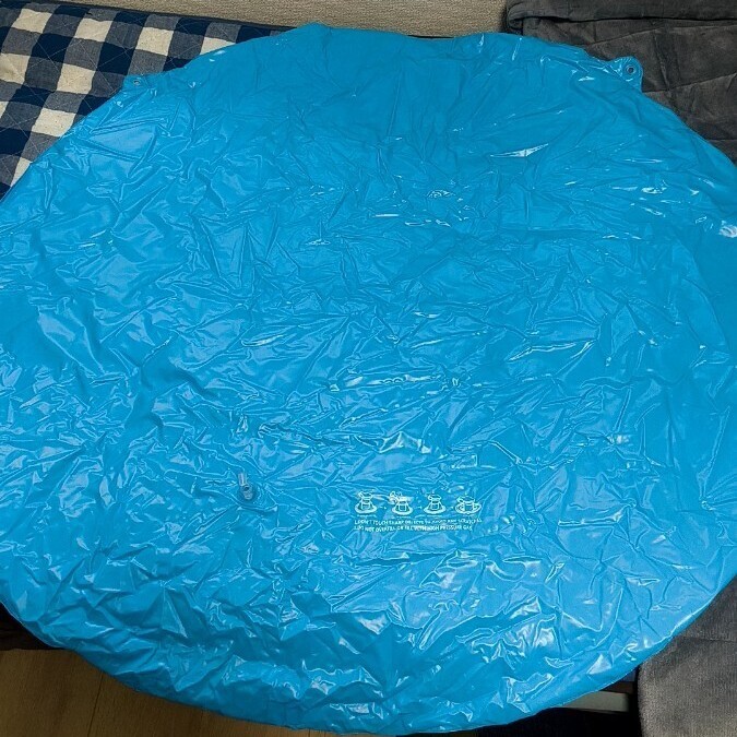 プールクッション♪ フワフワエアバッグ♪ 1.2m 巨大空ビ バルーン_4