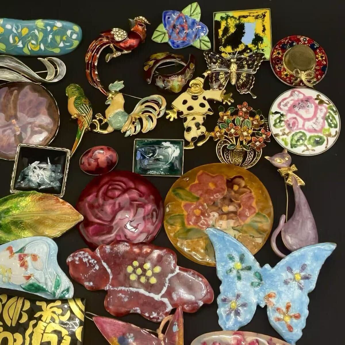 1円 ヴィンテージ レトロ 美術 七宝焼 エナメル 焼き物 ブローチ 50個まとめて 大量セット 色柄多数 伝統工芸品 アクセサリーまとめ_8