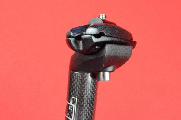 新品★GIANT純正★RACING★他社バイクにも◆ジャイアント★軽量★3Kカーボン★実測236g★ B1_4