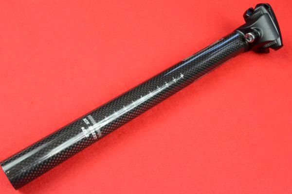 新品★GIANT純正★RACING★他社バイクにも◆ジャイアント★軽量★3Kカーボン★実測236g★ B1_9