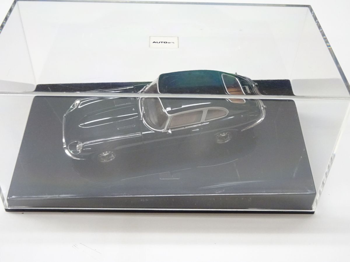 #k4【梱60】AUTOart オートアート ジャガー E-TYPE クーペ シリーズ Ⅲ V12 グリーン 1/43_3