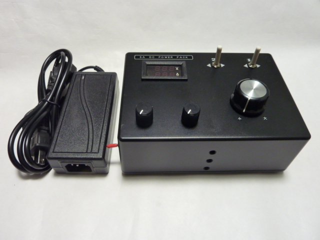 高容量　直流パワーパック５Ａ（デジタル電圧電流計、最大電圧可変）_1