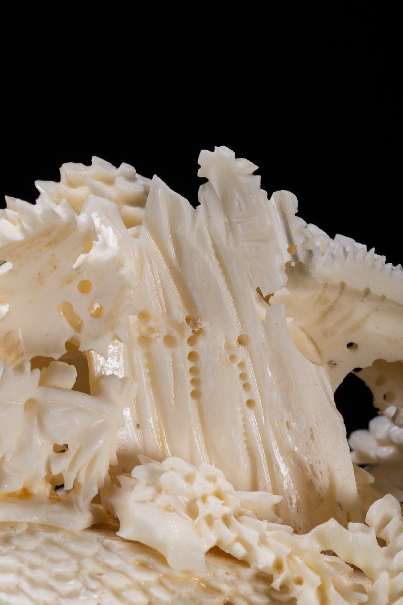 【善古堂】某収集家放出品 時代物 天然材 巨大透かし彫り 山水人物紋彫り物 共ケース 古美術 骨董品7L6-331S3　_10