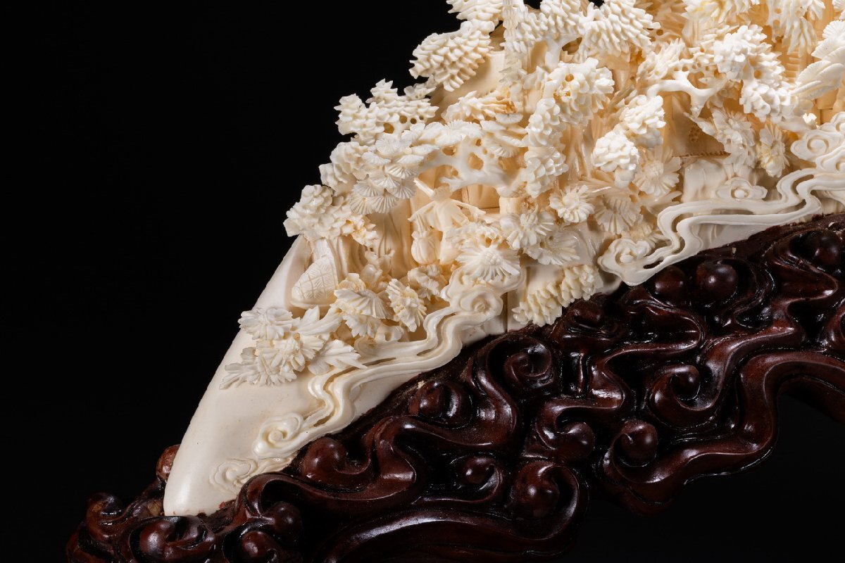 【善古堂】某収集家放出品 時代物 天然材 巨大透かし彫り 山水人物紋彫り物 共ケース 古美術 骨董品7L6-331S3　_4