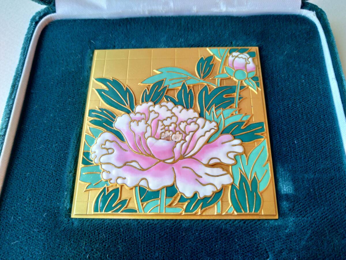 造幣局 牡丹図 七宝入文鎮 第百十六次製造貨幣大試験 七宝章牌 記念品
