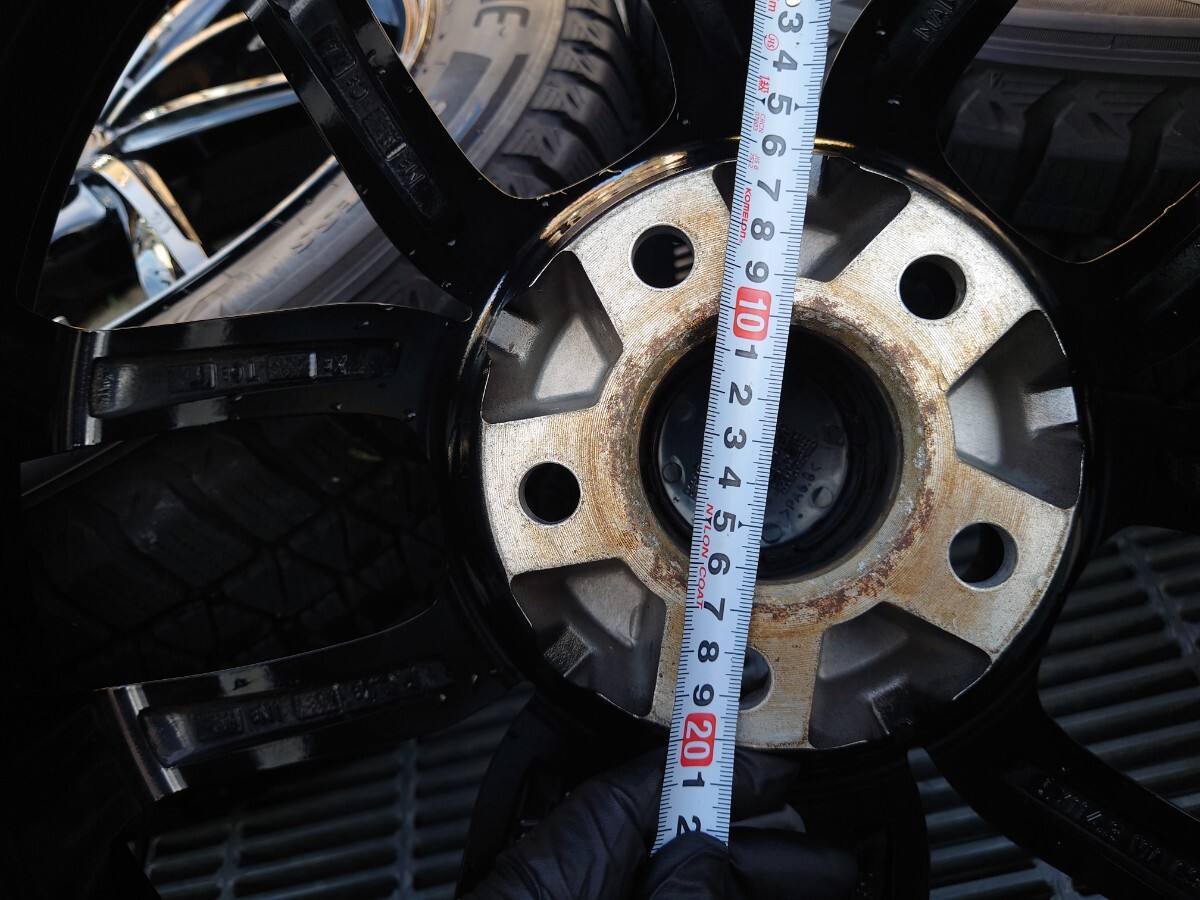 美品】235/55R19 スタッドレスタイヤホイールセット4本 2021年製造 8J 