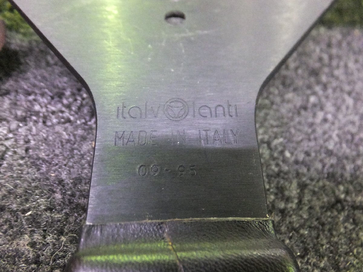 中古・現状販売・希少品】Italvolanti イタルボランテ ステアリング