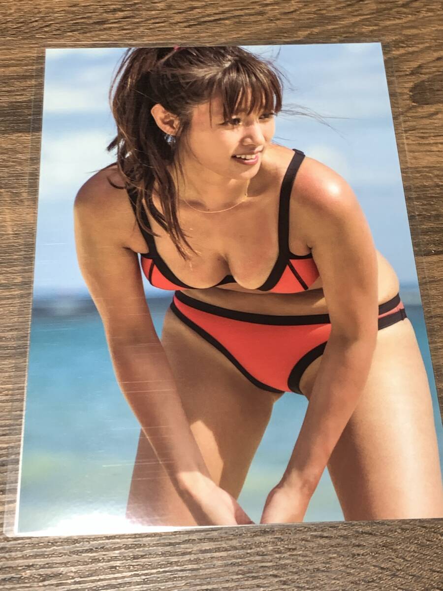 厚手ラミネート加工][ 深田恭子 ] 雑誌 切り抜き 4P B5 フィルム 水着