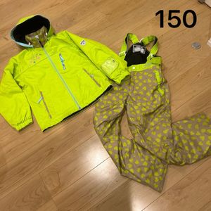 150 女の子　子供　キッズ　スキーウエア　スノーウエア　防寒　雪遊び　外遊び　スキー