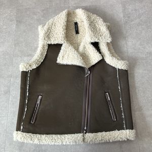 ●美品 Dignite collier ディニテコリエ フェイクムートン ベスト/ブラウン/size(F)/レデ