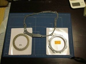 台湾製新品イーハトーブ・TL１２５(1983～1992)・TLR２００用クラッチプレート＆ディスク