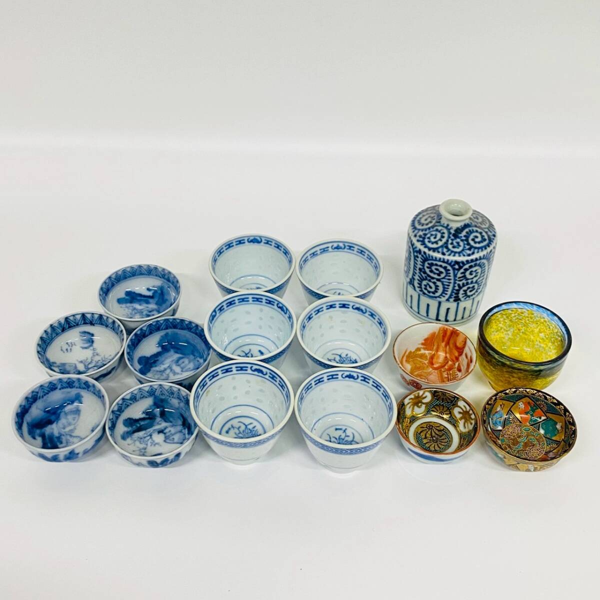 中国 景徳鎮 酒器の値段と価格推移は？｜2件の売買データから中国 景徳