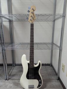 SQUIER /の値段と価格推移は？｜41件の売買データからSQUIER /の価値が