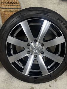 兵庫県から引き取り限定！ハイエース用　ファブレス　18インチ7.5j