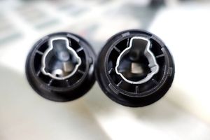 完全売切　メルセデス　ベンツ　純正　ターンシグナル　ウィンカー　ライトホールダー　