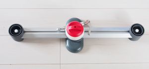 美品　ミノウラ VORGO車載スタンド 1台分 アクスル幅100㎜×φ９，φ12、φ15対応 中古