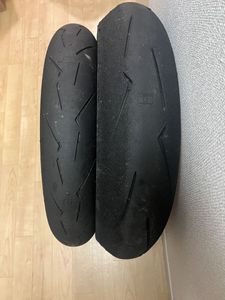 25年製造 110&140 スパコル ピレリ DIABLO SUPER CORSA V4 前後セット 110/70R17 140/70R