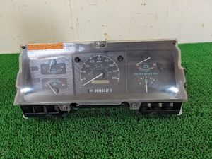 フォード　スピードメーター　E-350　1995　#hyj　NSP288077