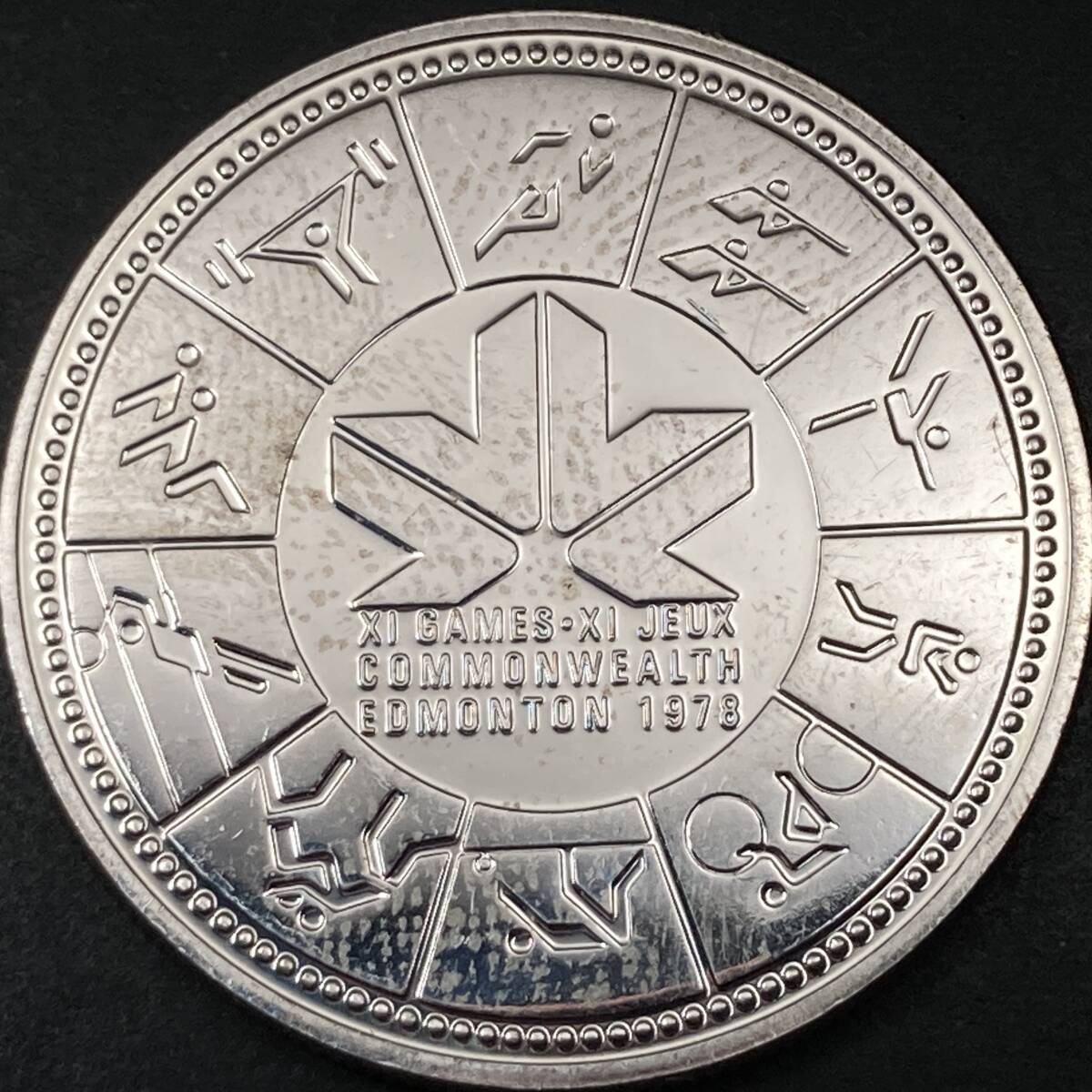 h*4様 【1000円から‼️】　ドミニカ共和国 1978年 20ドル 銀貨 h*4様 【1000円から‼️】 ドミニカ共和国 1978年 20ドル 銀貨 【公式通販】
