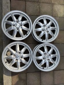 スズキ 純正 ホイール 4穴のYahoo!オークション(旧ヤフオク!)の相場