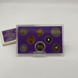 皇太子殿下御成婚 白銅(セット)の中古価格は47,657円｜記念硬貨の新品