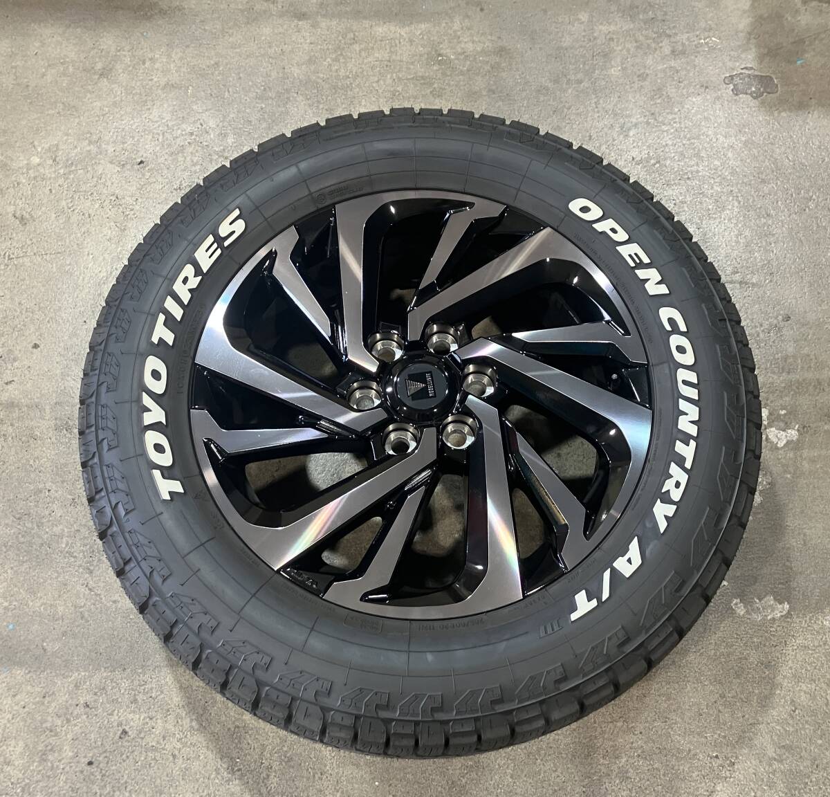 トヨタ ランドクルーザー ランクル 250系 モデリスタ 20インチ アルミ