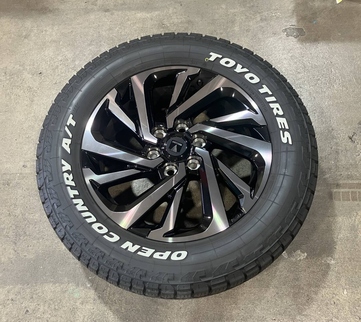 トヨタ ランドクルーザー ランクル 250系 モデリスタ 20インチ アルミ