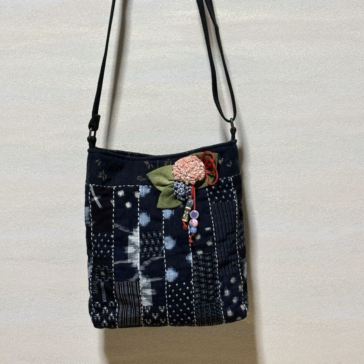 古布 絣 パッチワーク リメイク ポシェット 刺し子 ハンドメイド