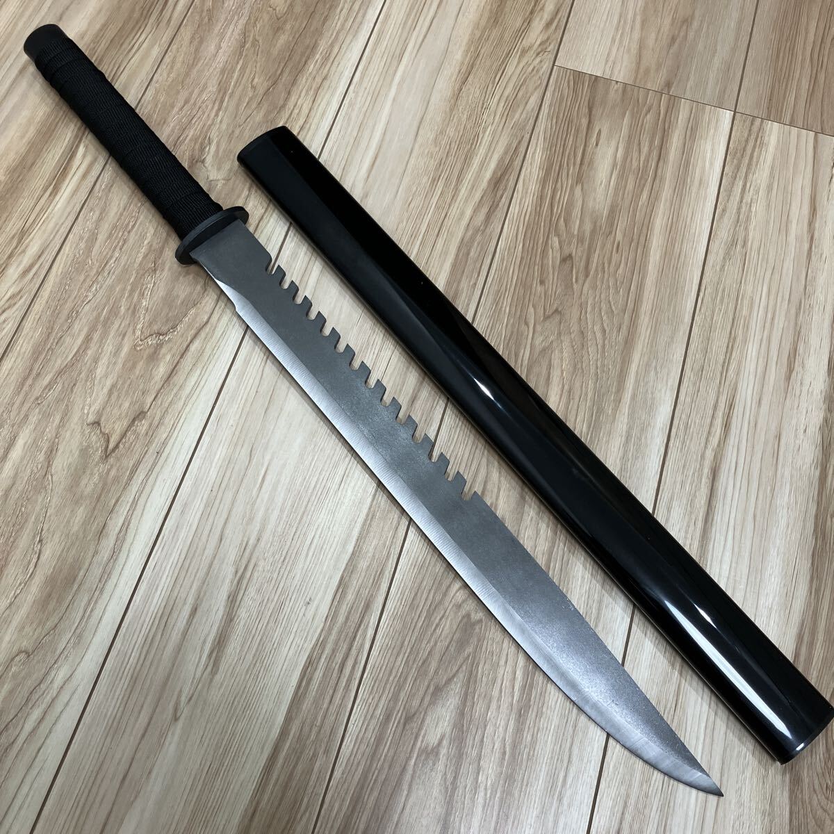 大型72cm】サバイバルナイフ 模造刀 高炭素鋼 鉄味抜群 山刀 剣鉈