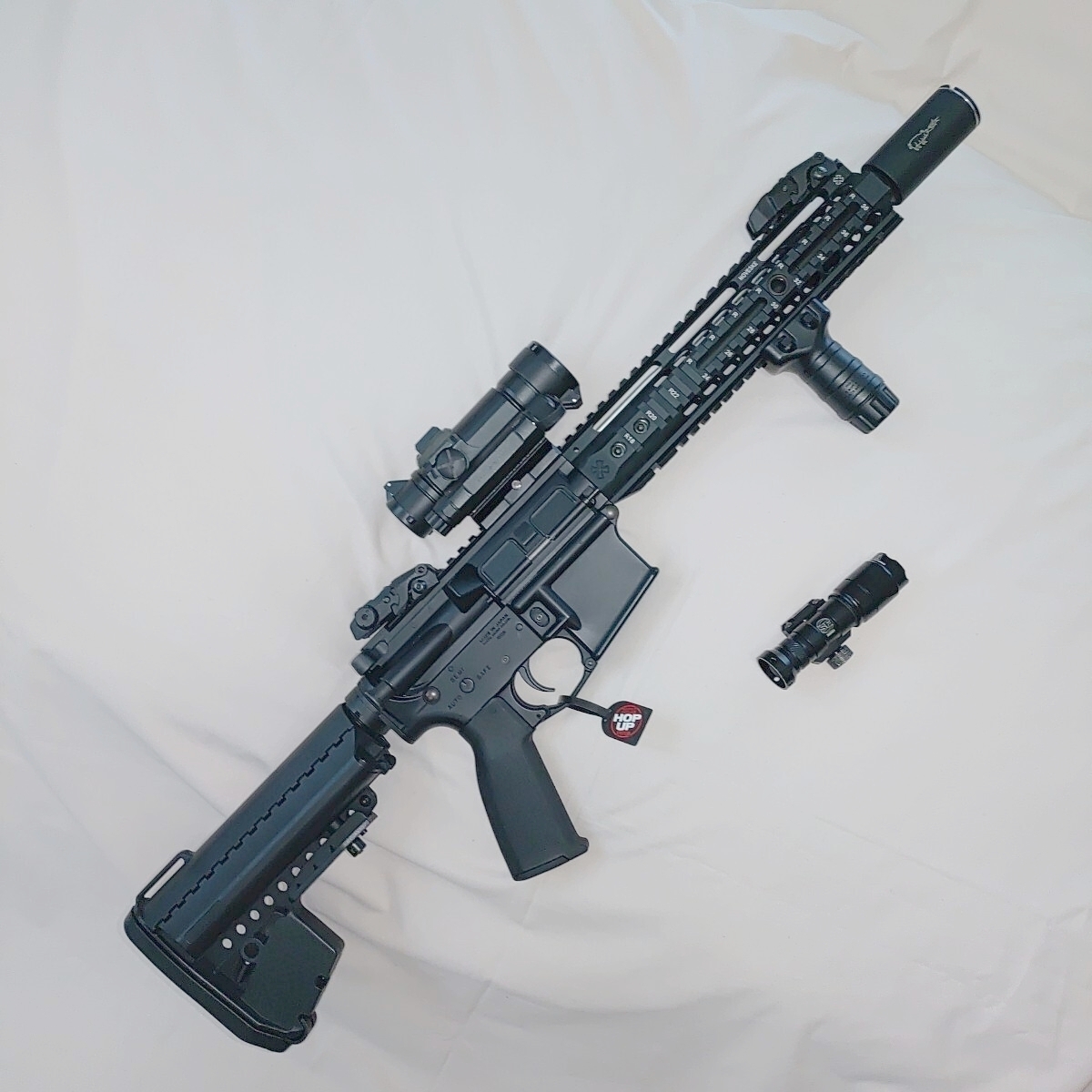東京マルイ 次世代電動ガン M4 CQB-R NOVESKEタイプ ハンドガード