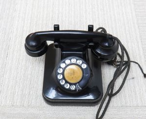 黒電話のYahoo!オークション(旧ヤフオク!)の相場・価格を見る｜Yahoo